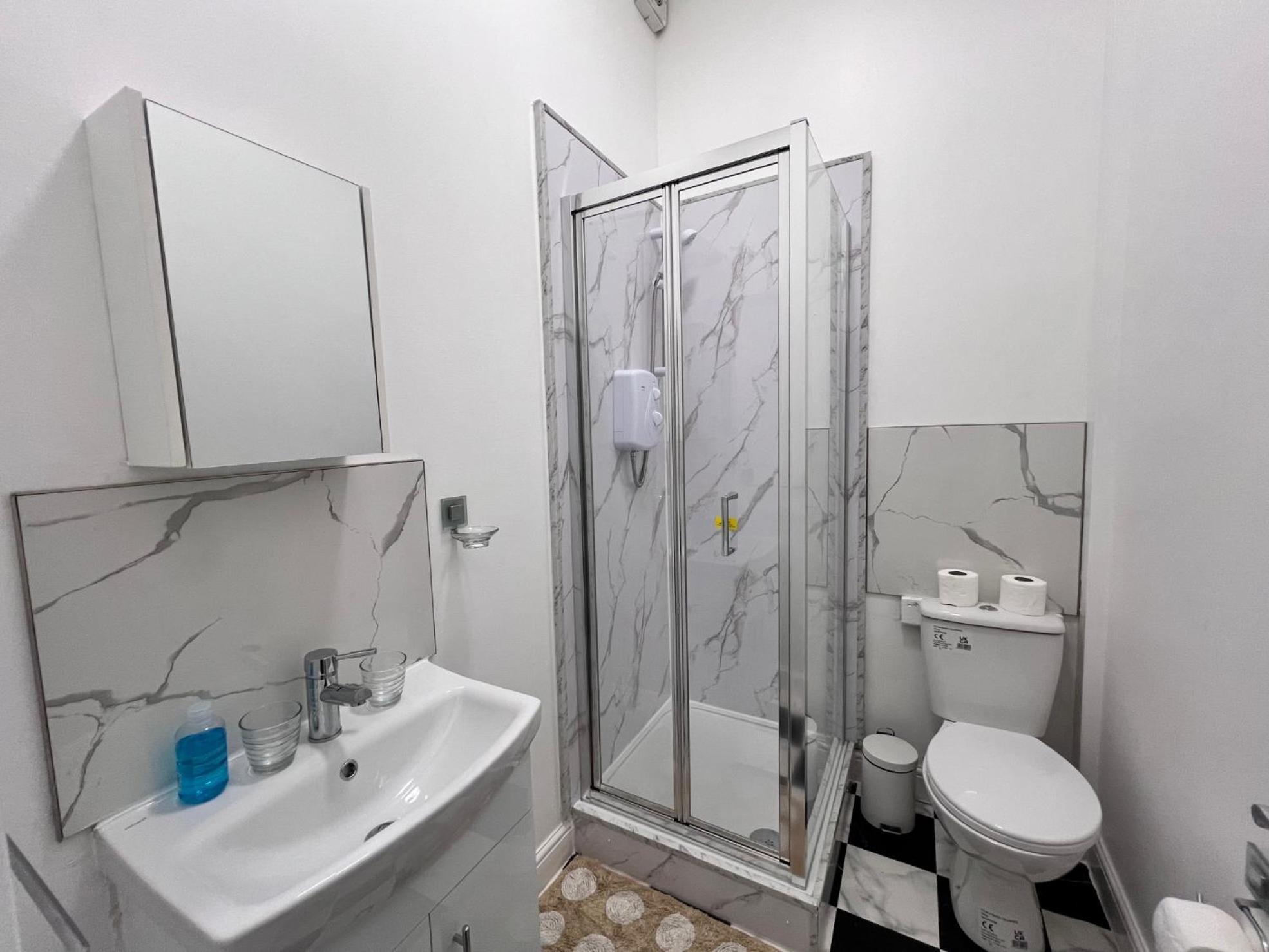 Lovely Studio Apartments On Finchley Road London Exterior foto